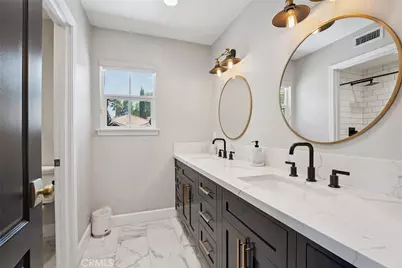 5179 Knollwood Way, Woodland Hills, CA 91364 - Photo 22