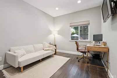 5179 Knollwood Way, Woodland Hills, CA 91364 - Photo 22