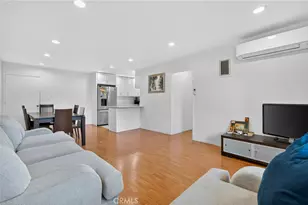 7826 Laurel Canyon Blvd, North Hollywood, CA 91605 - Photo 2