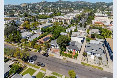 4541 Russell Avenue, Los Angeles, CA 90027 - Photo 4