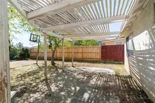 36620 Ramona Rd, Palmdale, CA 93550 - Photo 26