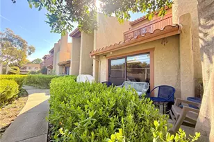 560 Rosewood Ave, Camarillo, CA 93010 - Photo 1