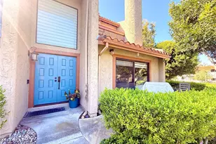 560 Rosewood Ave, Camarillo, CA 93010 - Photo 2