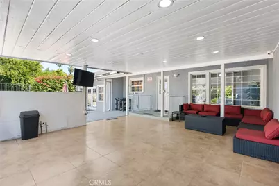 22703 Sylvan Street, Woodland Hills, CA 91367 - Photo 18