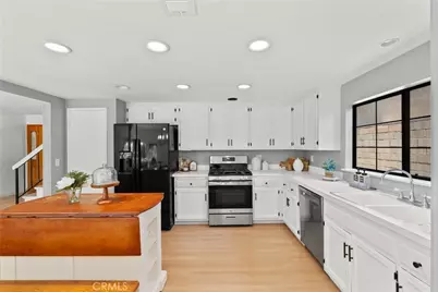 18826 Cabral, Canyon Country, CA 91351 - Photo 14