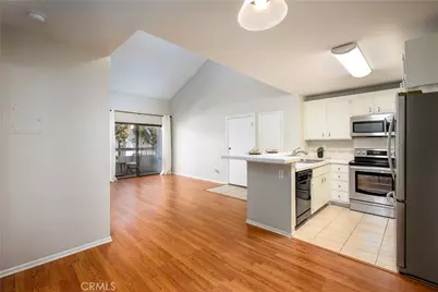 25003 Peachland #211, Newhall, CA 91321 - Photo 12