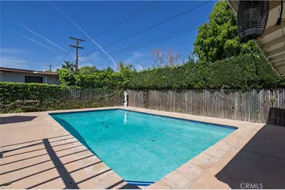 17101 Gault, Lake Balboa, CA 91406 - Photo 30