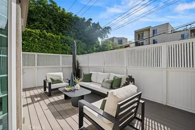 8963 Cynthia, West Hollywood, CA 90069 - Photo 8