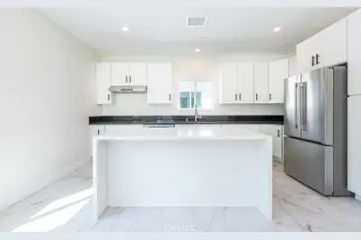 19453 Strathern Street, Reseda, CA 91335 - Photo 14