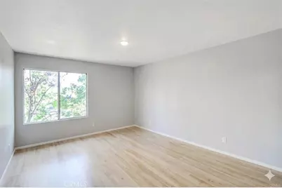 7800 Topanga Canyon #204, Canoga Park, CA 91304 - Photo 8