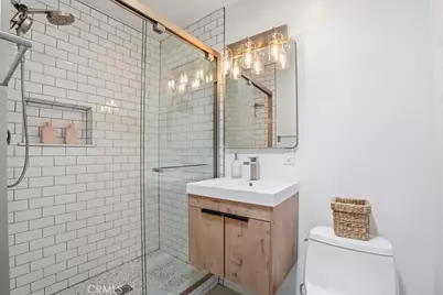 6947 Sunnybrae Avenue, Winnetka, CA 91306 - Photo 16