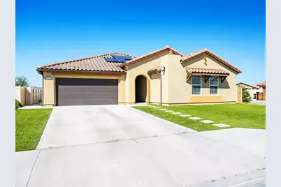 2113 E Donatello Street, Lancaster, CA 93535 - Photo 2