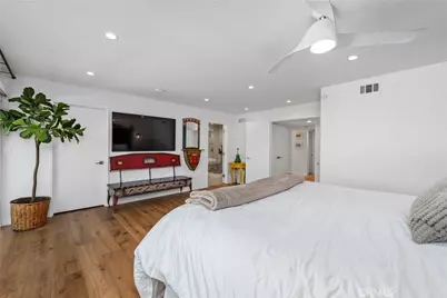 4556 Poe Avenue, Woodland Hills, CA 91364 - Photo 22