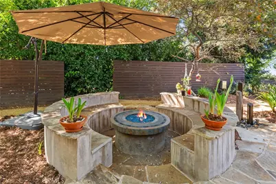 4556 Poe Avenue, Woodland Hills, CA 91364 - Photo 32