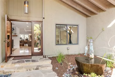 4556 Poe Avenue, Woodland Hills, CA 91364 - Photo 6
