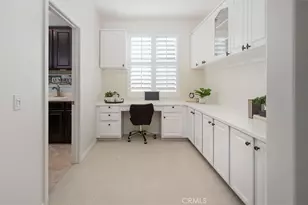 29116 W Hills Dr, Valencia, CA 91354 - Photo 28