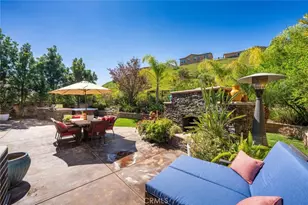 29116 W Hills Dr, Valencia, CA 91354 - Photo 42