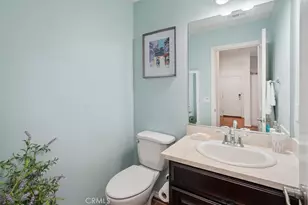 29116 W Hills Dr, Valencia, CA 91354 - Photo 14