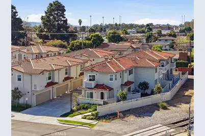 2413 Arlington Avenue, Torrance, CA 90501 - Photo 22