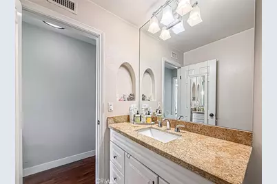 8371 Capistrano Avenue, West Hills, CA 91304 - Photo 32