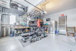 27613 Elkwood, Castaic, CA 91384 - Photo 32