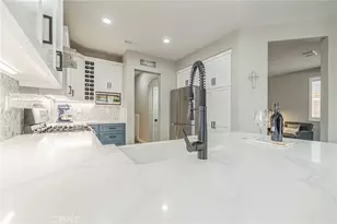 27613 Elkwood, Castaic, CA 91384 - Photo 14