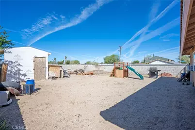 37551 E 29th Street, Palmdale, CA 93550 - Photo 30