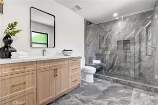 4830 Hasekian Dr, Tarzana, CA 91356 - Photo 20