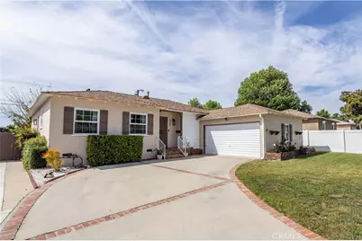 10145 Noble, Mission Hills (San Fernando), CA 91345 - Photo 2