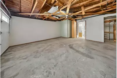 15354 Leadwell Street, Van Nuys, CA 91406 - Photo 22