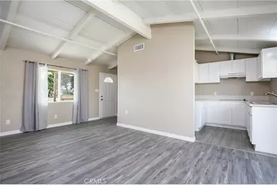 7607 Columbine Avenue, California City, CA 93505 - Photo 8