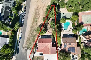 19865 Hiawatha St, Chatsworth, CA 91311 - Photo 38