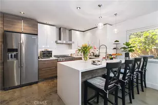 19865 Hiawatha St, Chatsworth, CA 91311 - Photo 8