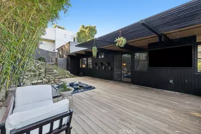 21090 Rios Street, Woodland Hills, CA 91364 - Photo 40