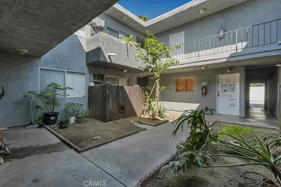 13825 Vanowen St, Van Nuys, CA 91405 - Photo 28