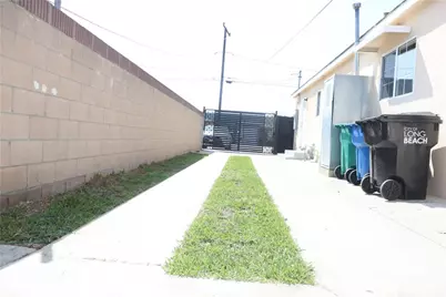 2143 W Arlington, Long Beach, CA 90810 - Photo 16