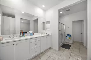 22886 Concord, Saugus, CA 91350 - Photo 24