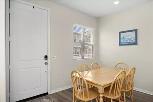 22886 Concord, Saugus, CA 91350 - Photo 6