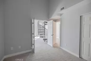 26954 Flo, Canyon Country, CA 91351 - Photo 12