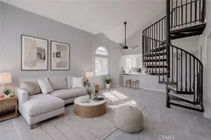 26954 Flo, Canyon Country, CA 91351 - Photo 2