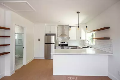 8961 Etiwanda Avenue, Northridge, CA 91325 - Photo 6