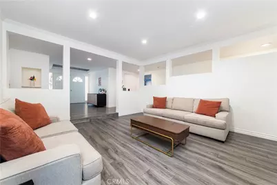 10037 Sunnybrae Avenue, Chatsworth, CA 91311 - Photo 4