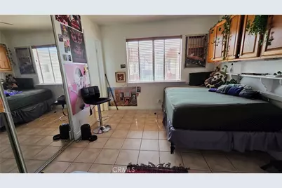 27657 Ironstone Drive #2, Canyon Country, CA 91387 - Photo 6