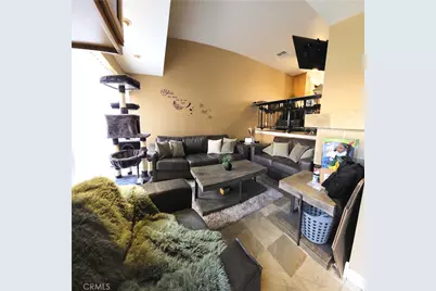 27657 Ironstone Drive #2, Canyon Country, CA 91387 - Photo 4