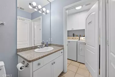 7046 De Celis Place #7, Lake Balboa, CA 91406 - Photo 24