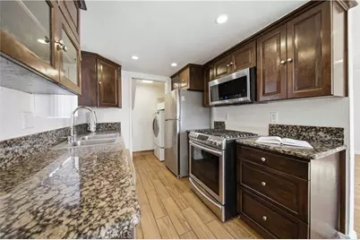 9047 Langdon Ave #6, North Hills, CA 91343 - Photo 8