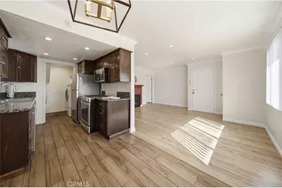 9047 Langdon Ave #6, North Hills, CA 91343 - Photo 4