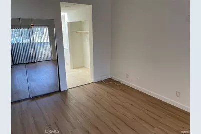 10001 Topanga Canyon Blvd #17, Chatsworth, CA 91311 - Photo 12