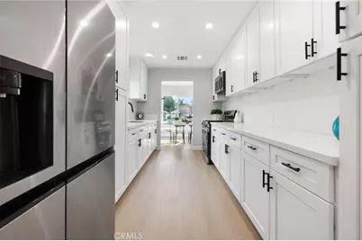 14137 Gain, Arleta, CA 91331 - Photo 8