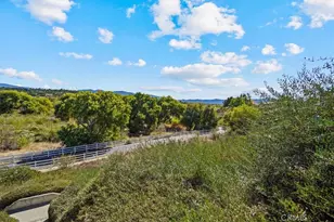 24163 Arrowhead Ct, Valencia, CA 91354 - Photo 22